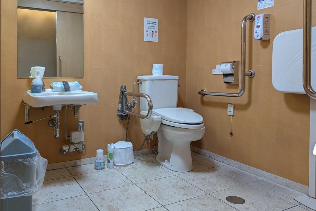 共用身障者トイレ