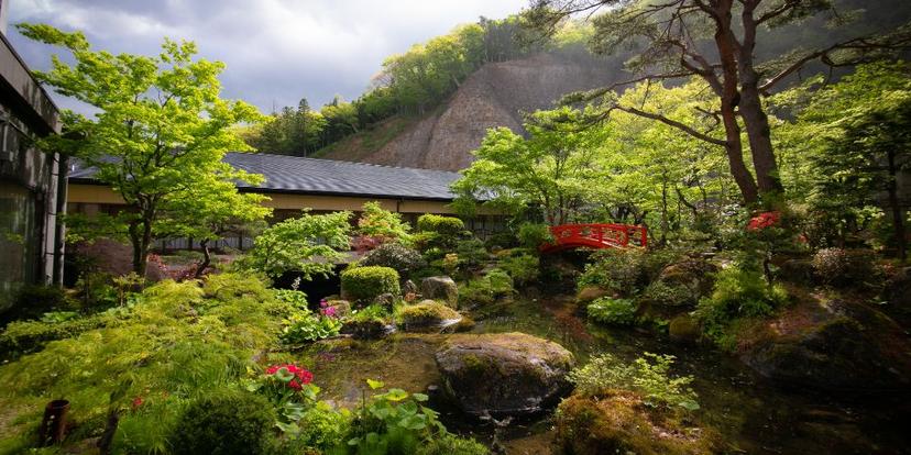 水織音の宿 山水荘