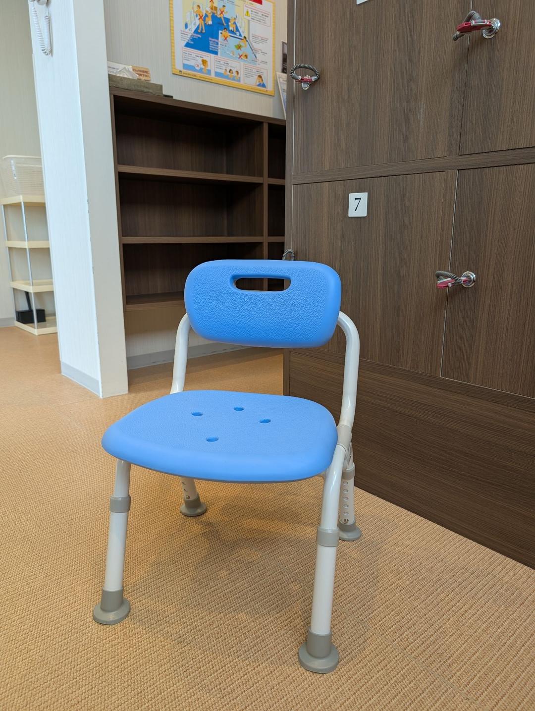 シャワーチェア(大浴場:男女とも段差なく出入り可能)