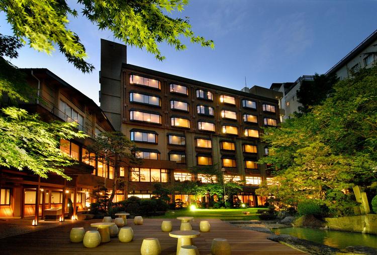 ほほえみの宿 滝の湯